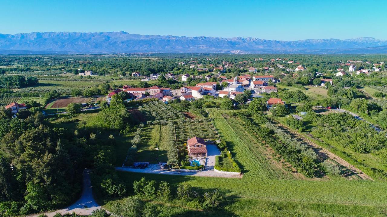 Holiday Home Taras Smilcic ภายนอก รูปภาพ