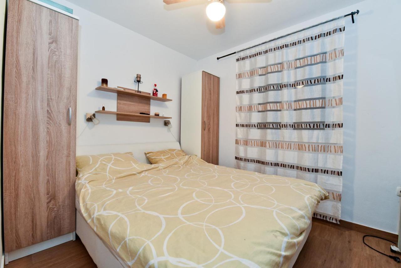 Holiday Home Taras Smilcic ภายนอก รูปภาพ